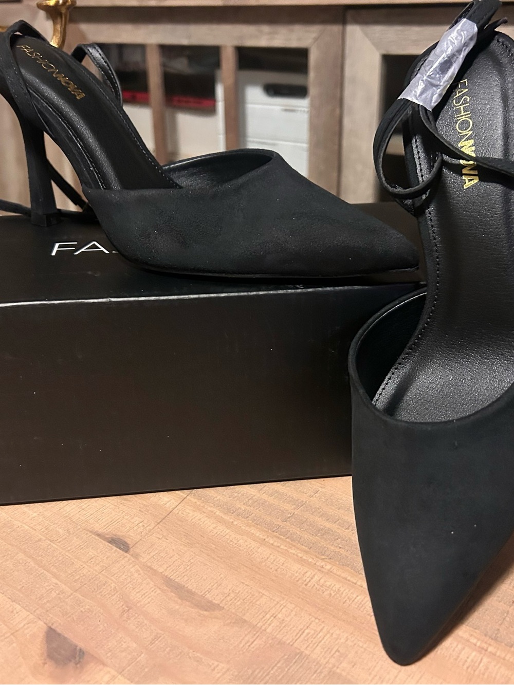 Fashion Nova Black Pointed Slingback Heels